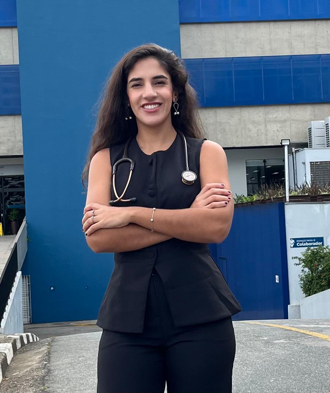 Giovanna Lopes — Instrutora SQP credenciada pela AHA